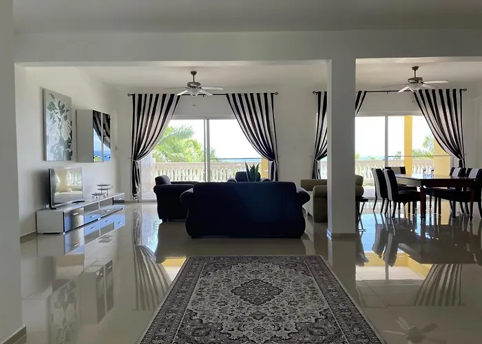 Spring Garden Mobay Luxurious Montego Bay